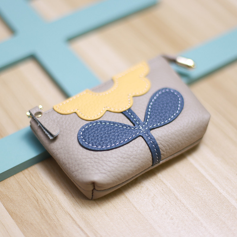 Creatieve kleine bloemvormige  - Key Holder Leather Pouch recensie en prijs