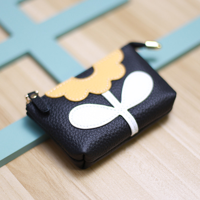 Creatieve kleine bloemvormige  - Key Holder Leather Pouch recensie en prijs