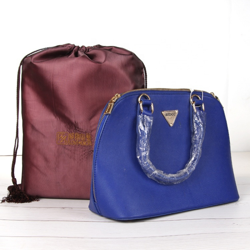 op maat. Luxe aangepaste trekk - Luxury Bags Drawing recensie en prijs