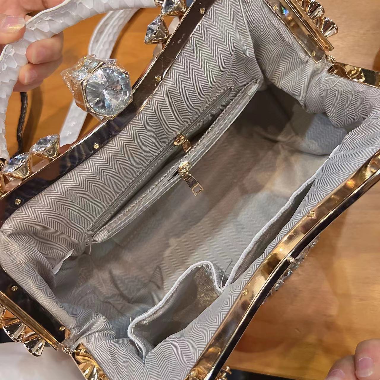 Nieuwe Strass Top-handvat Tass - Structured Handbag Top Handle recensie en prijs